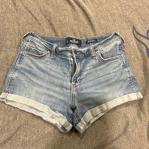 Hollister Jean shorts